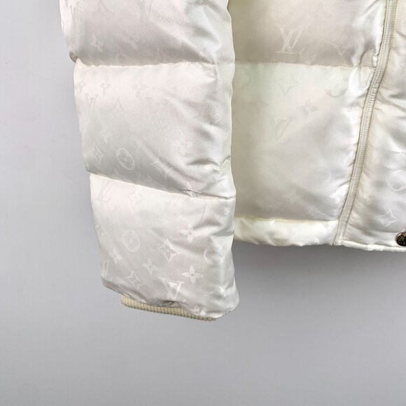 Louis Vuitton Womens White Monogram Down Puffer Jacket Size 34 XXS Made In Italy - Picture 6 of 8